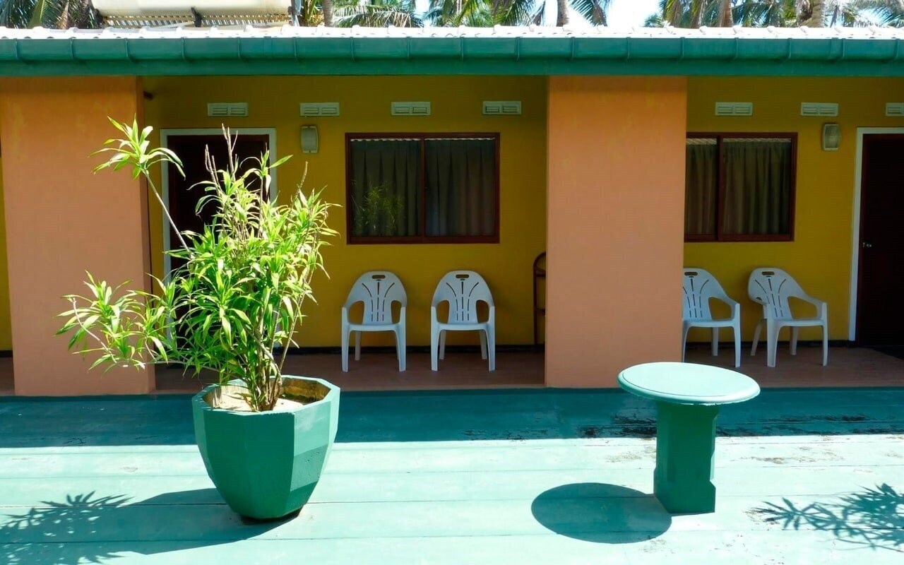 Imaginea Roy Villa Beach Hotel 2*